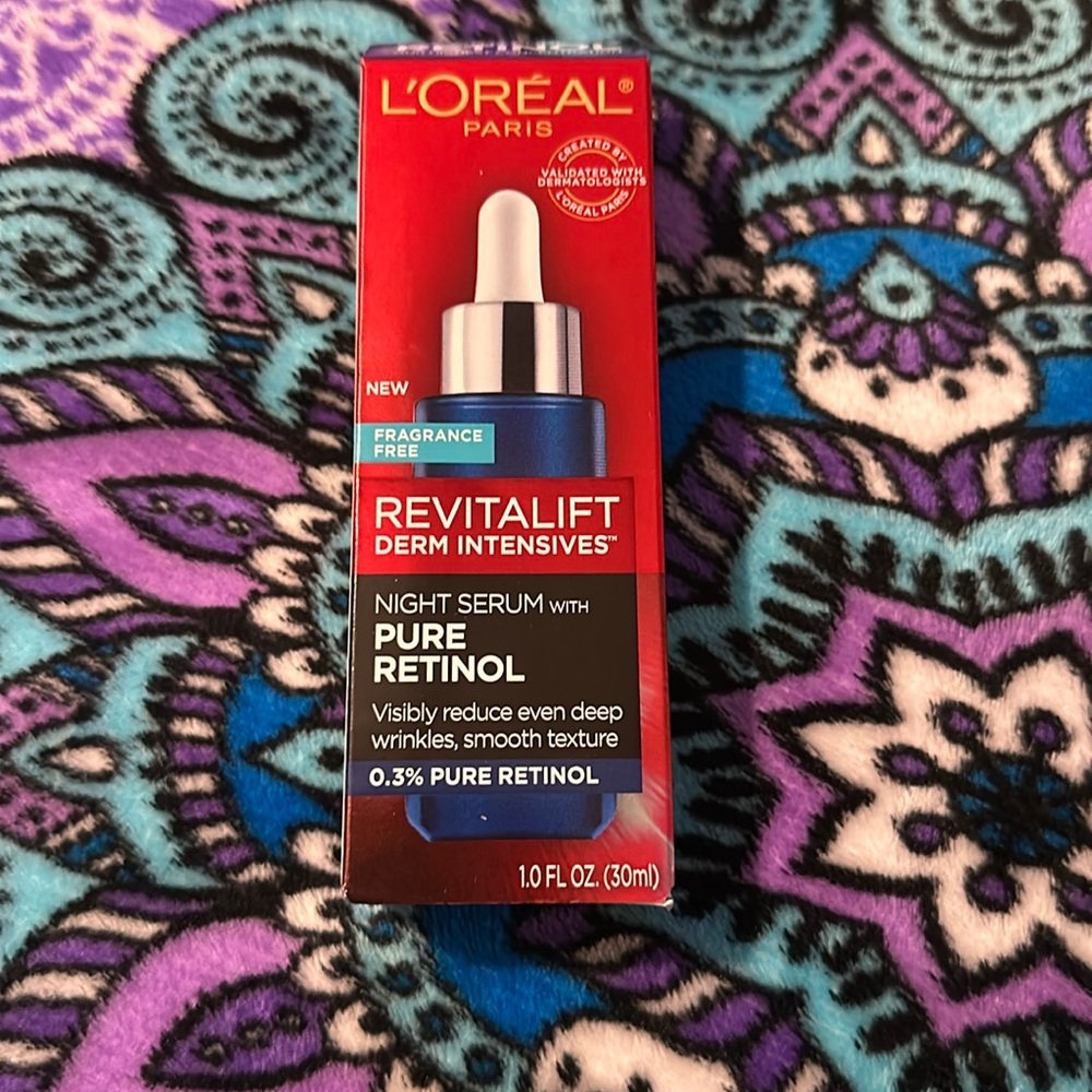 L’Oréal Paris REVITALIFT DERM INTENSIVES
Night Serum, 0.3% Pure Retinol